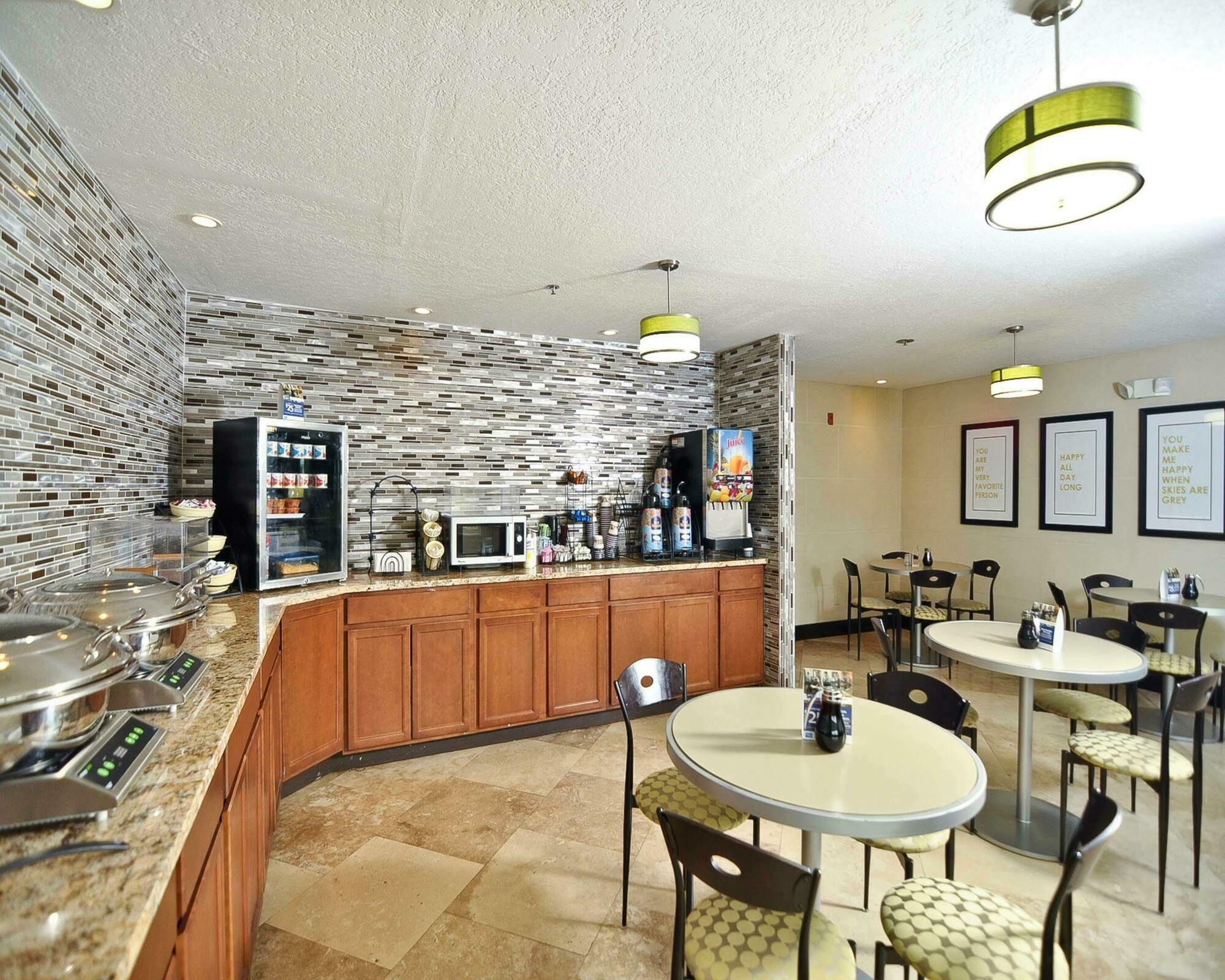 Best Western Norwalk Luaran gambar